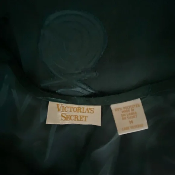 Victoria’s Secret Pajamas Green Medium - Picture 5 of 8